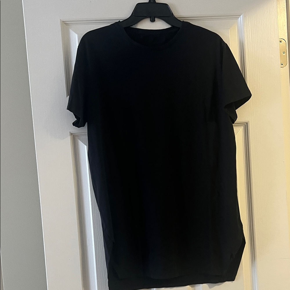 Alphalete Jet Black Short Sleeve Tee